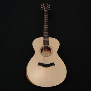 Dan-guitar-acoustic-taylor-academy-a12-2